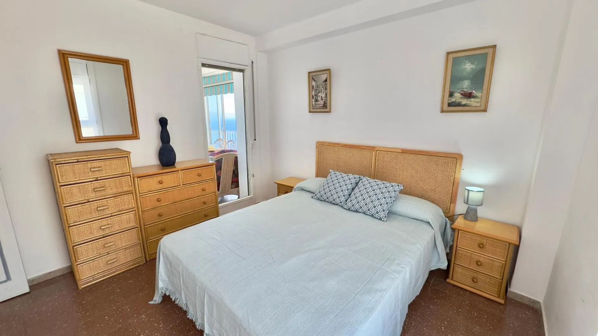 Blaumar Apartment Roses